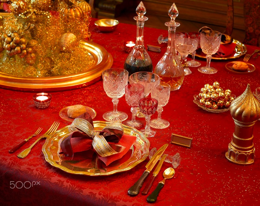 dinner-party-luxury-table