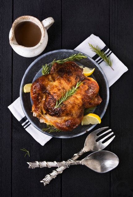 roasted-chicken-dinner-and-table-setting