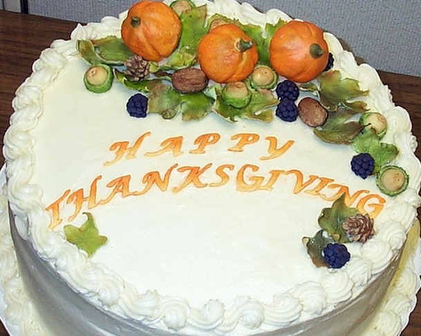 Thanksgiving pumpkin cake