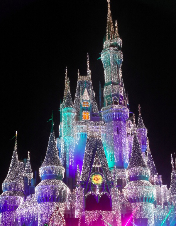 Cinderella Castle Christmas