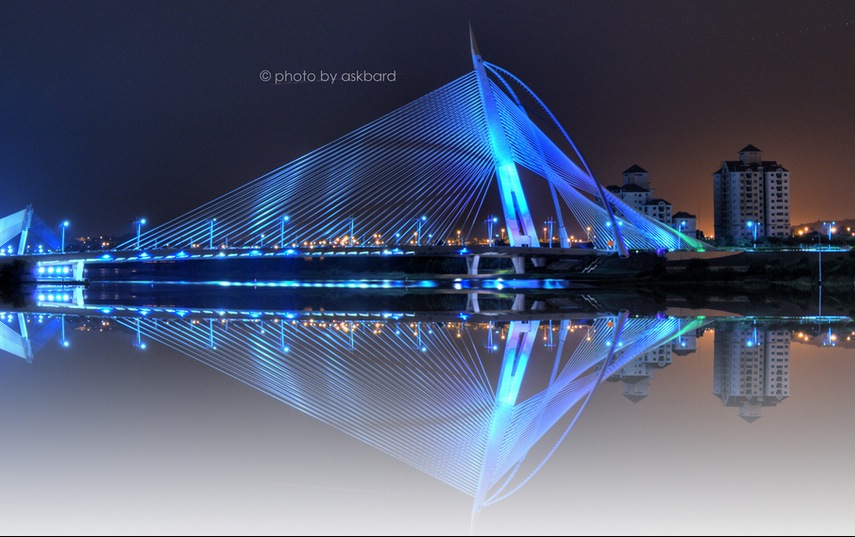 PutrajayaBridge reflection