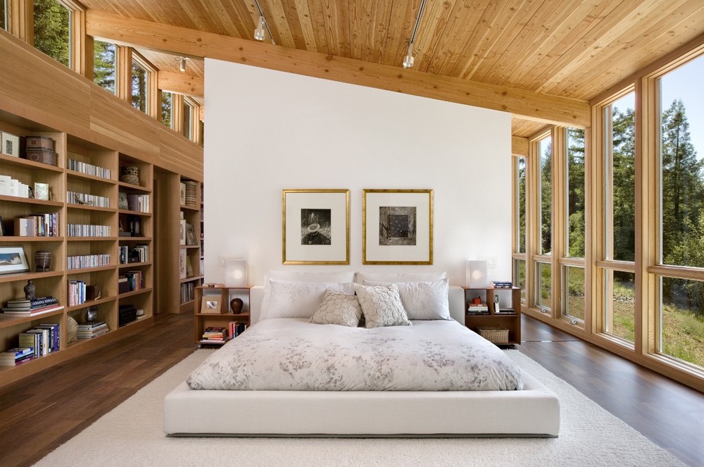 Bedroom in a modern cottage located in Sebastopol, California