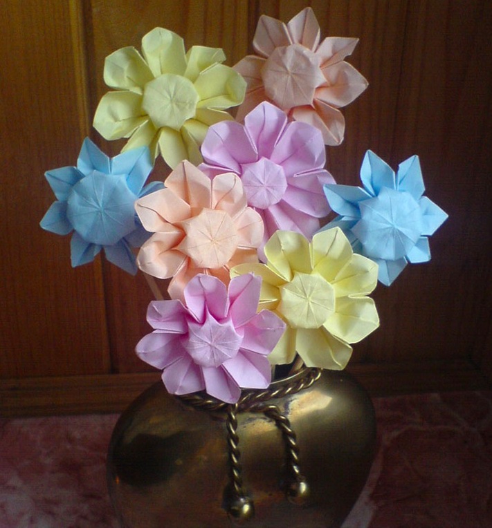 Origami bouquet colors