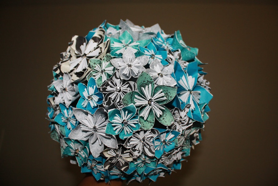 White and blue Origami Bouquet