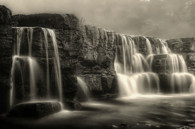 Natural Dam black and white