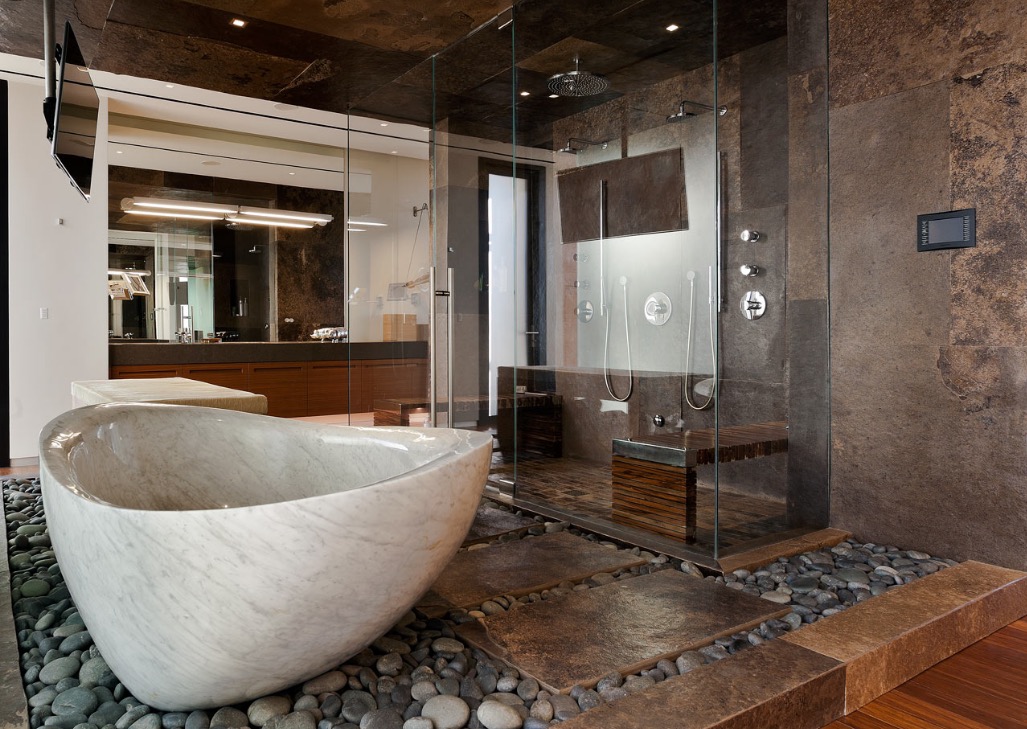 An Amazing Bath area
