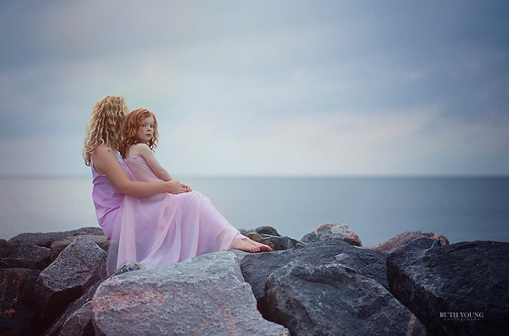 Mother & Daughter Seaside