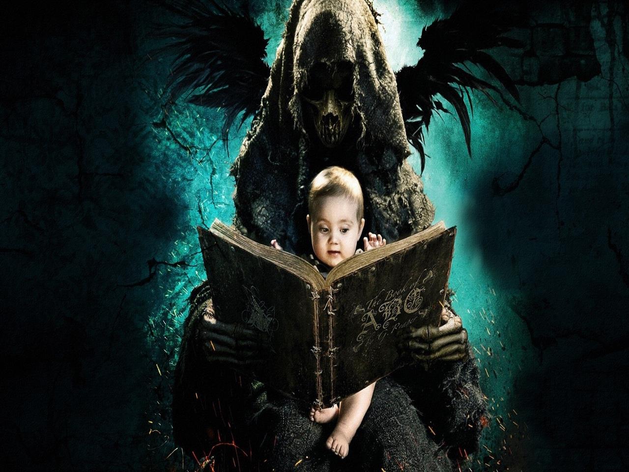 Ghost_with_Baby_Pics