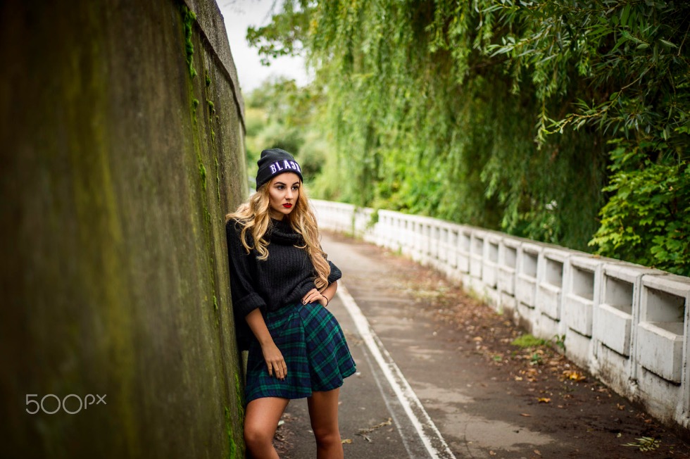 Landscape fashion portrait