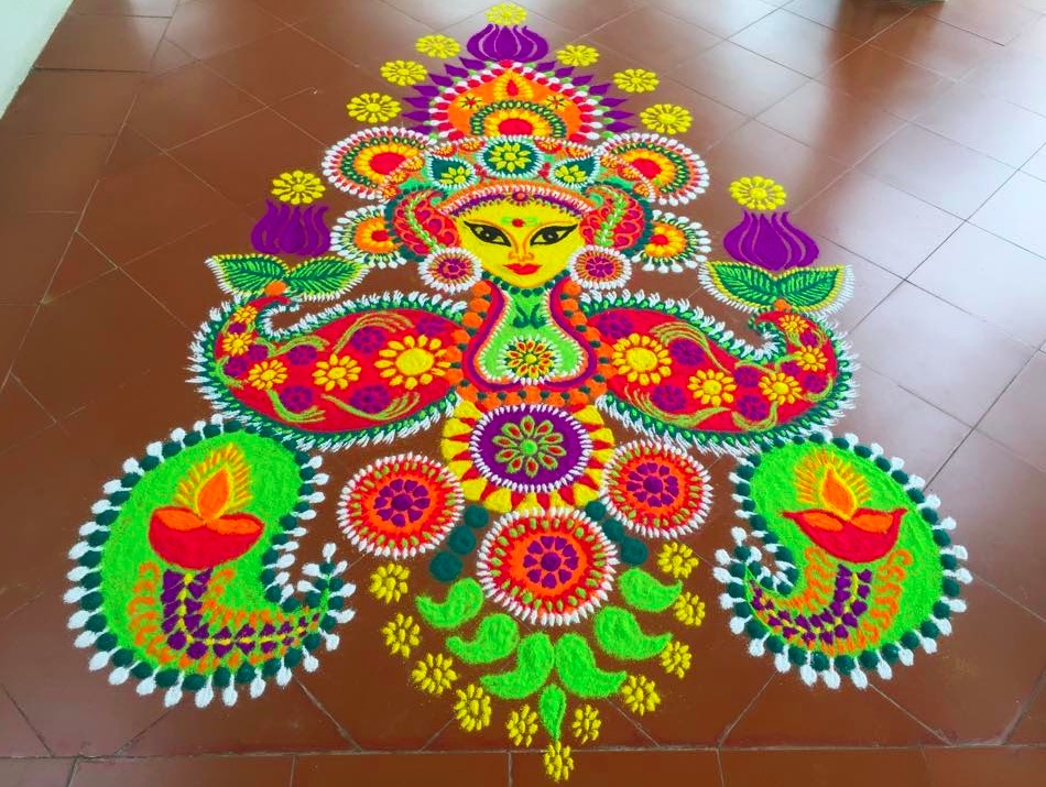 a-very-creative-rangoli-design