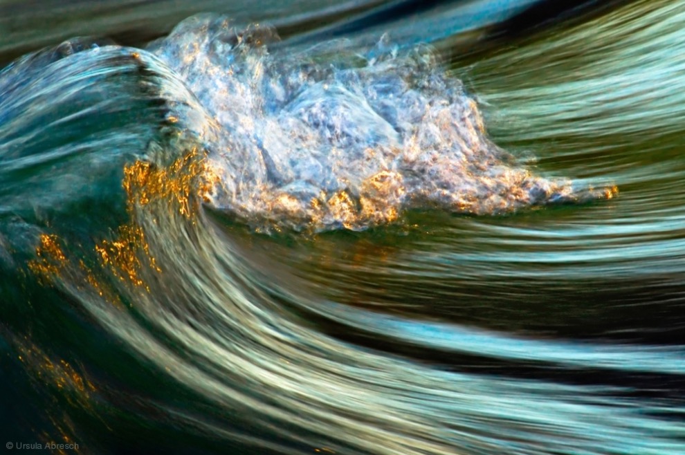 Closeup of the Columbia river