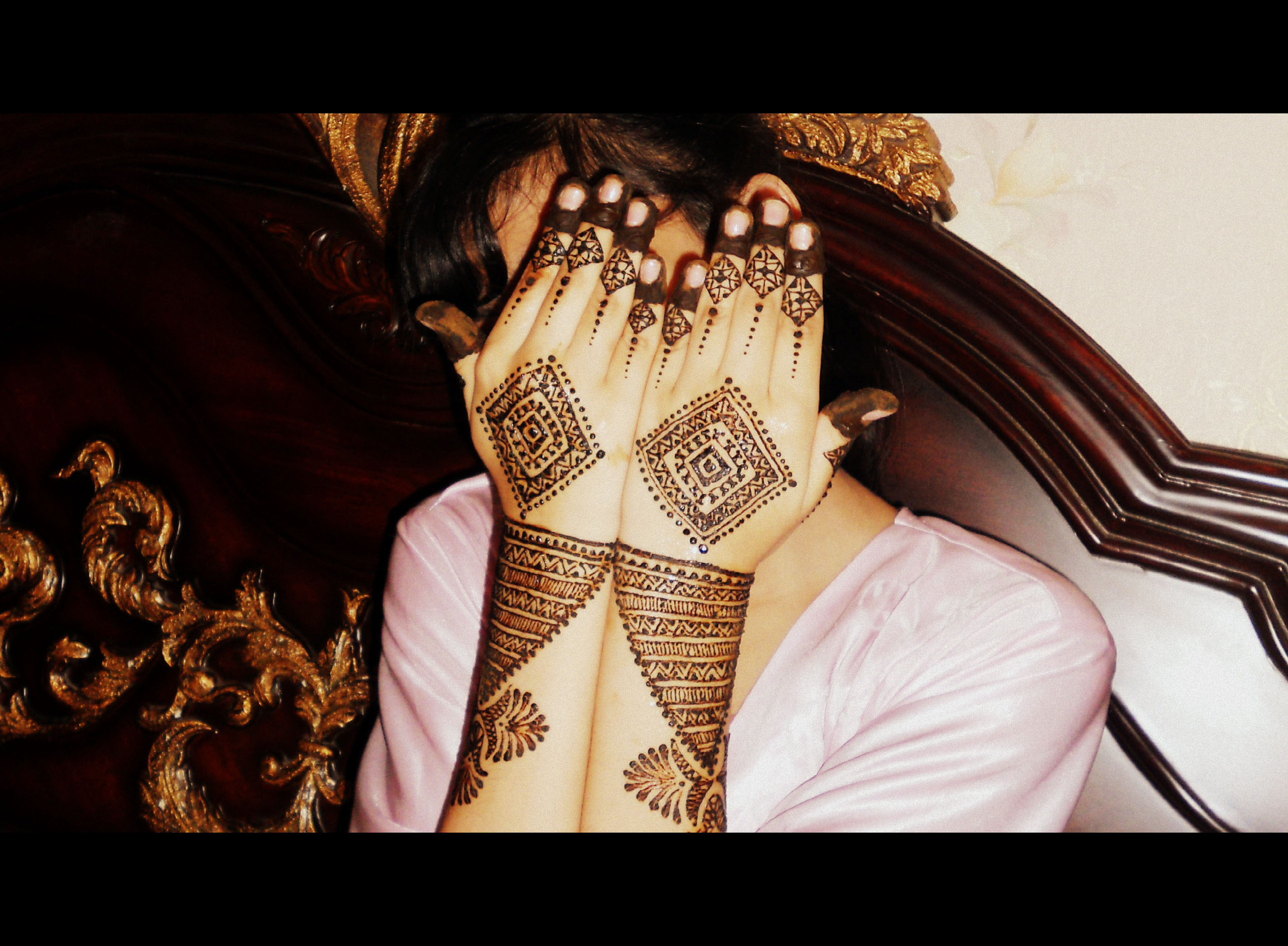 Geometric Mehendi Design