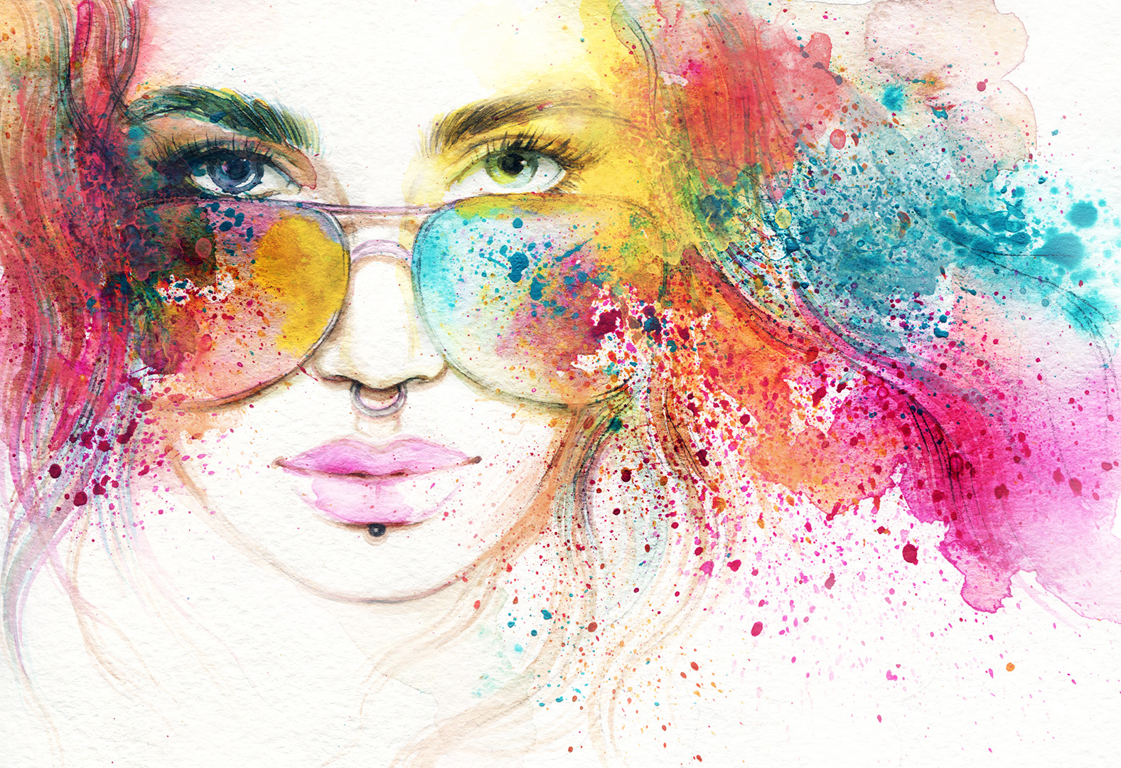 Style woman with sunglasses