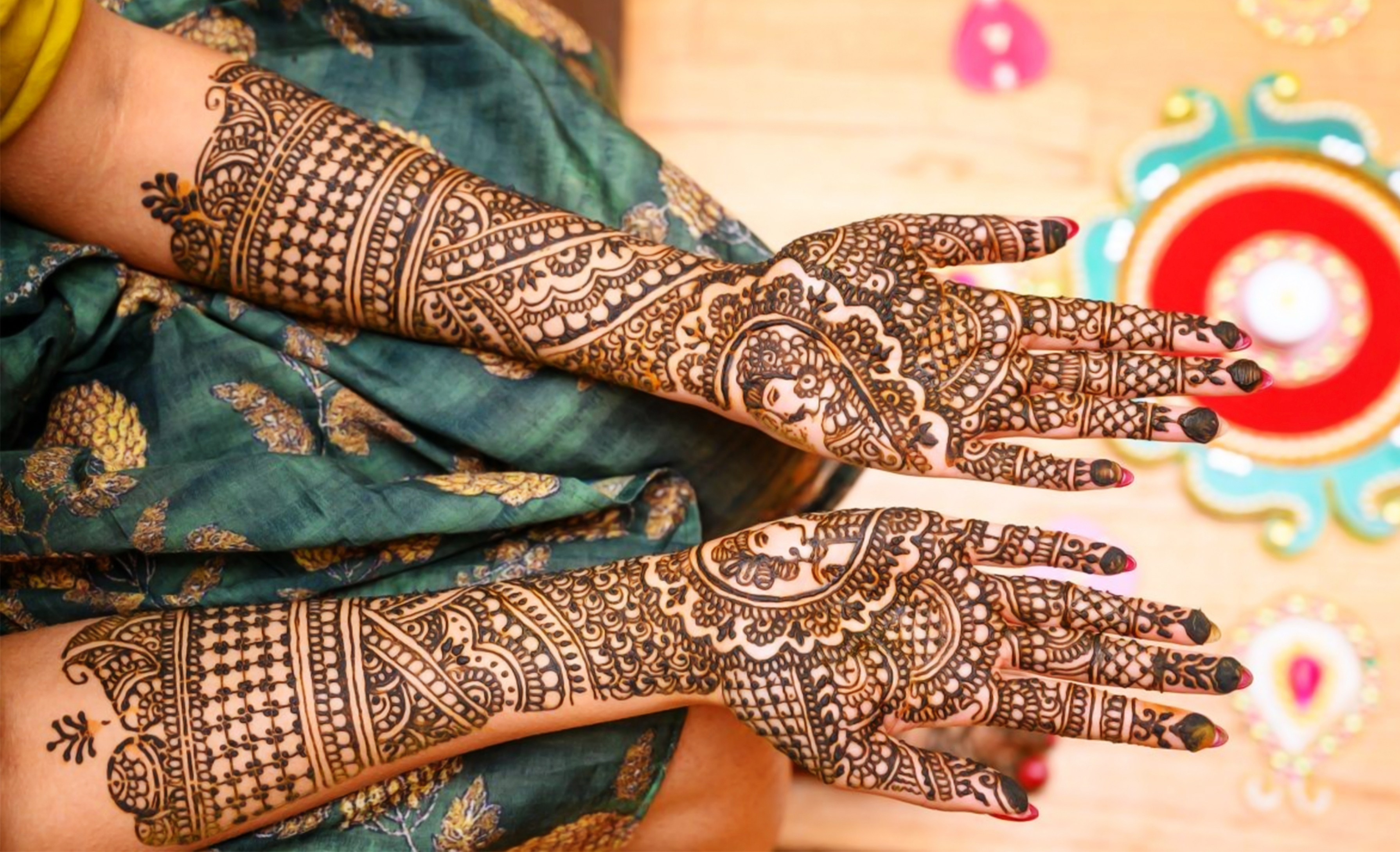 Bride showing hands mehndi design
