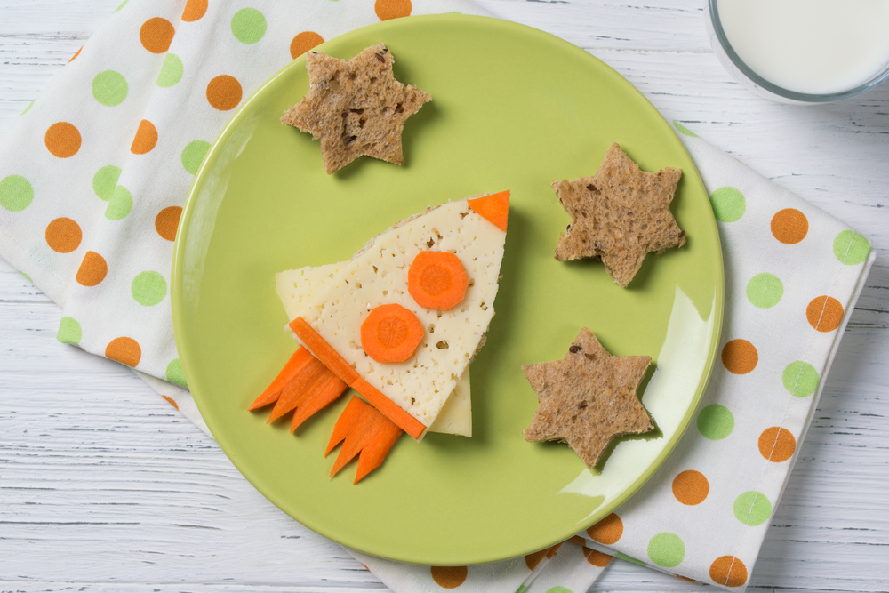 rocket and stars food art