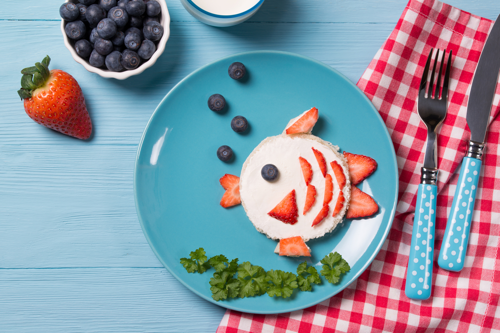 funny toast in shape of fish
