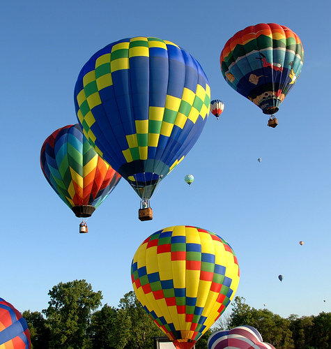 52 Hot Air Balloon Pictures to Make you feel Flying High